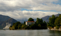 Lake villa
